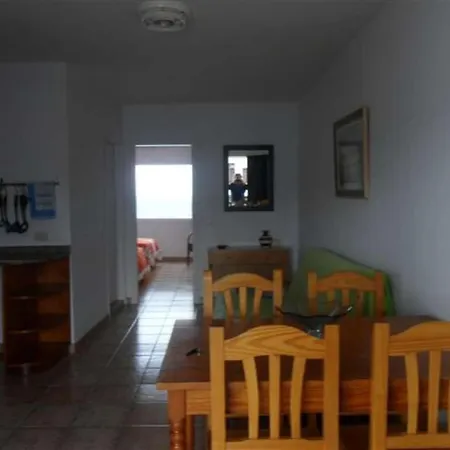 La Caleta Sleeps 2 Wifi Apartman *